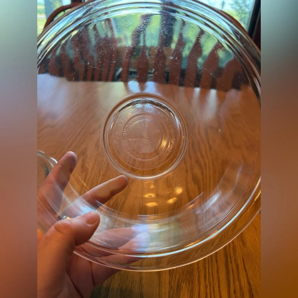 Set of 2 Vintage Clear Glass Pyrex Mixing Bowls